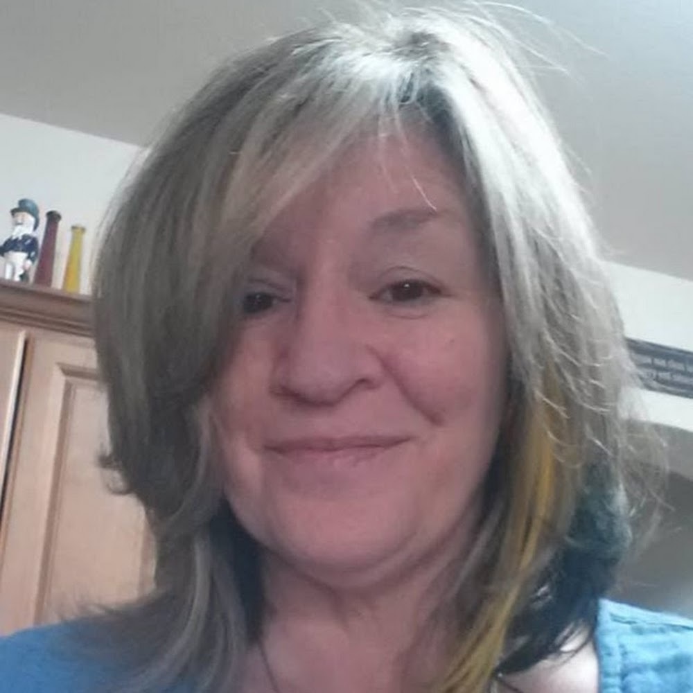 Meet your Posher, Jean